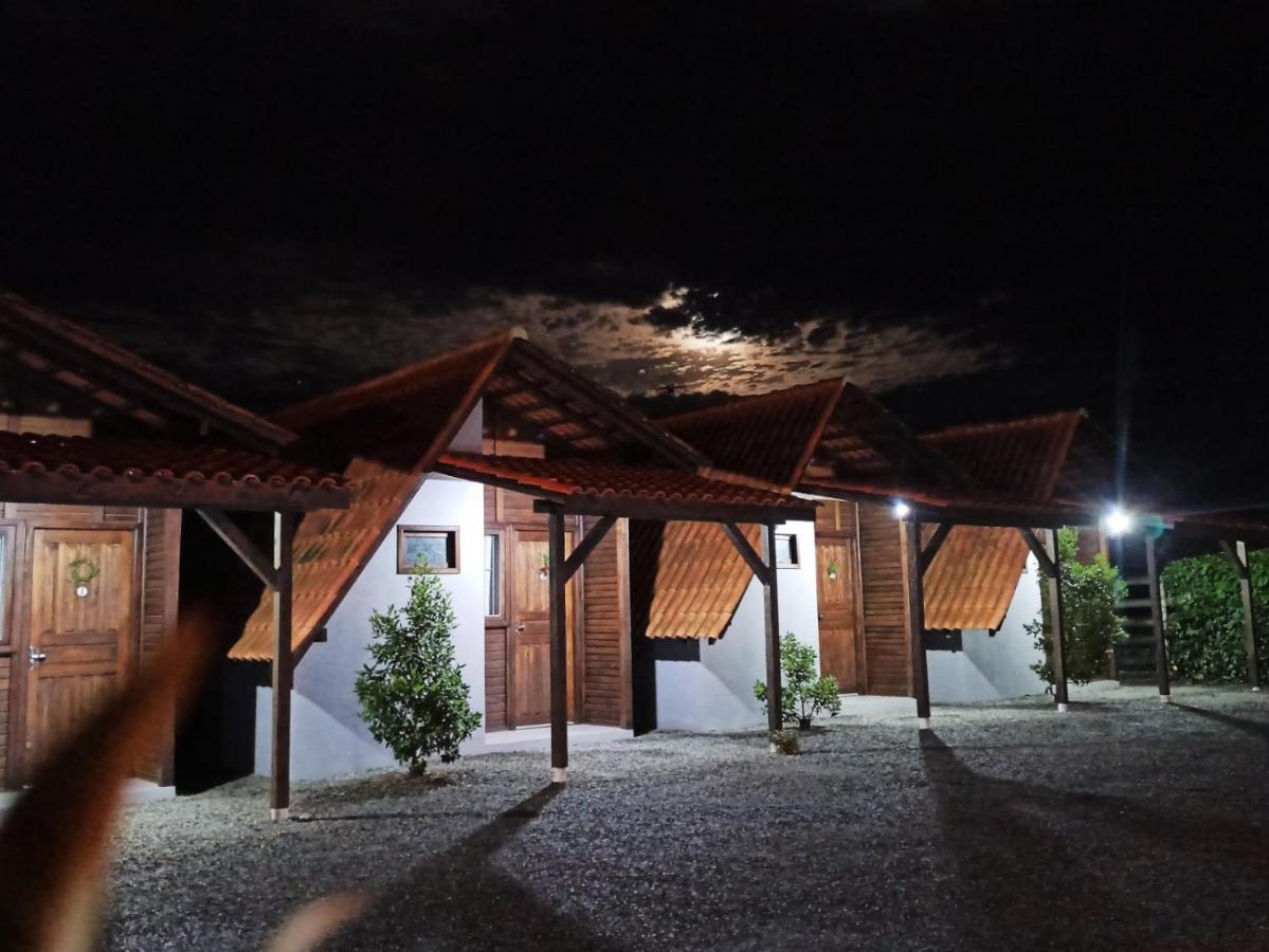Chales Da Ninah Penha  Eksteriør bilde